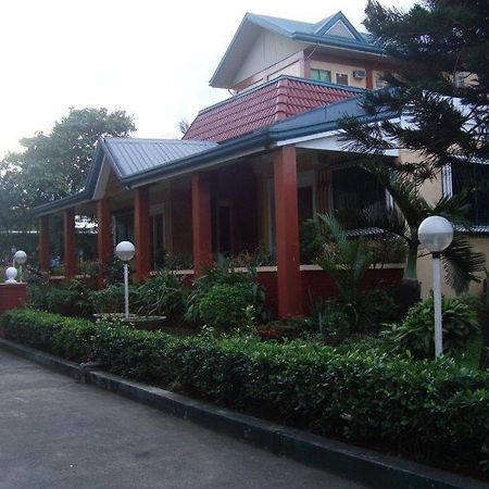 אנטיפולו Gems Hotel And Conference Center מראה חיצוני תמונה