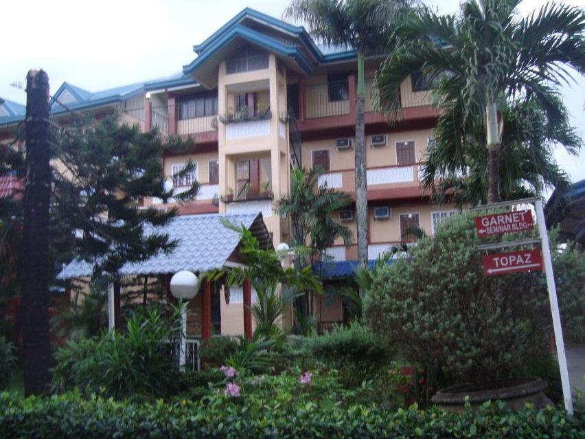 אנטיפולו Gems Hotel And Conference Center מראה חיצוני תמונה